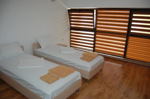 Albergue The White House Karlovo Exterior foto